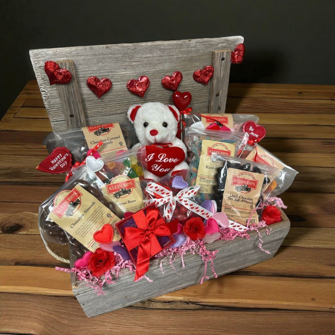 TNT Sweetheart’s Delight gift box with Texas gourmet sweets and treats