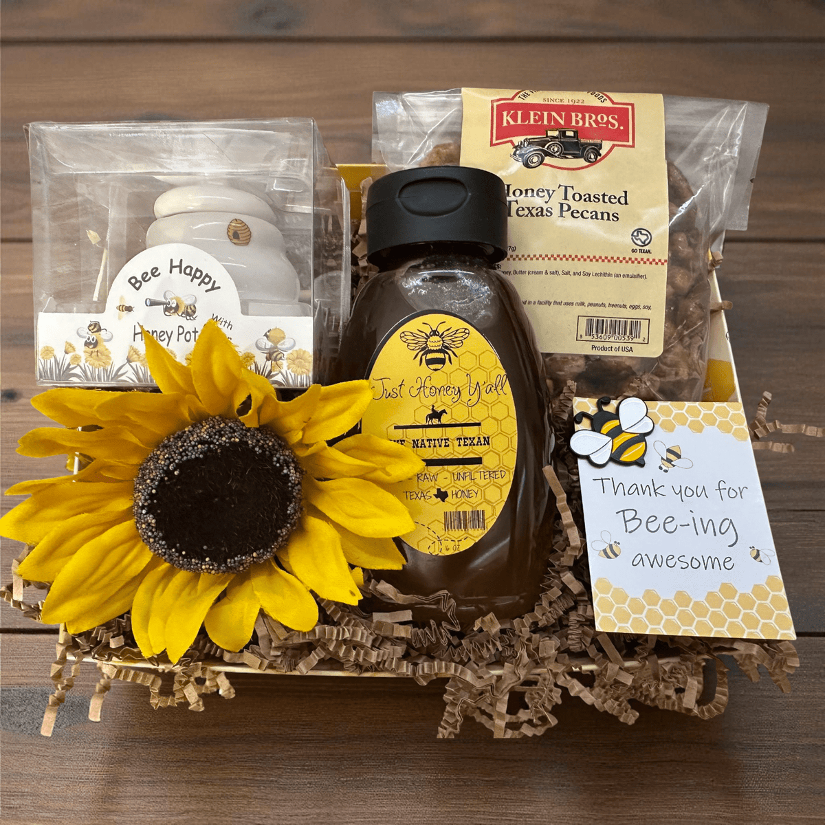 Buzzing with Thanks Basket - The Native Texan